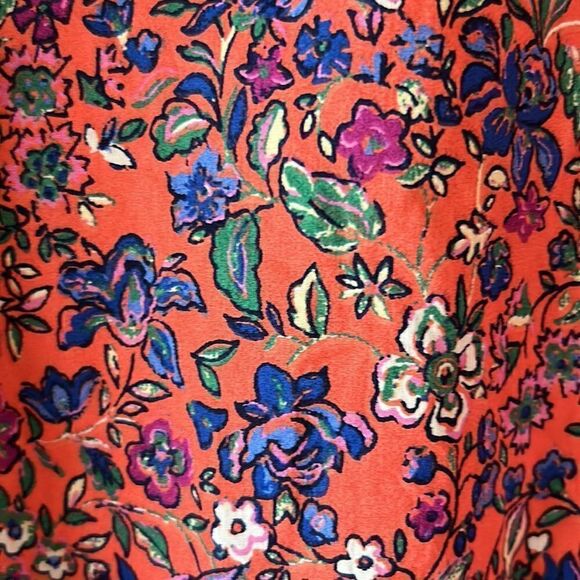 NEW Universal Thread Floral Shirt - Picture 2 of 6